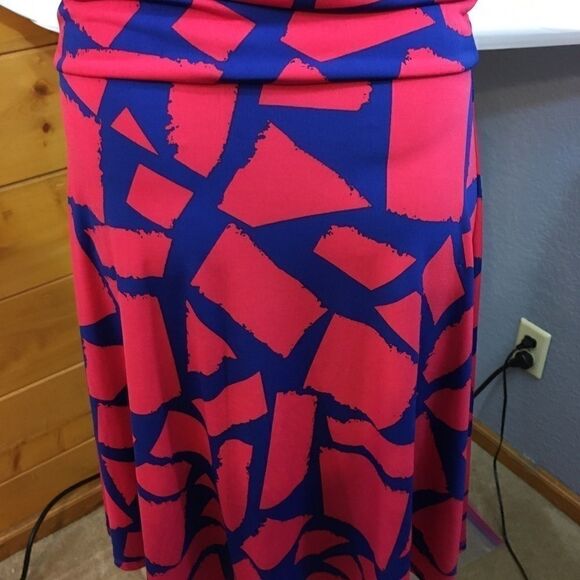 LuLaRoe Women’s Skirt S Striped NWOT - Picture 1 of 3